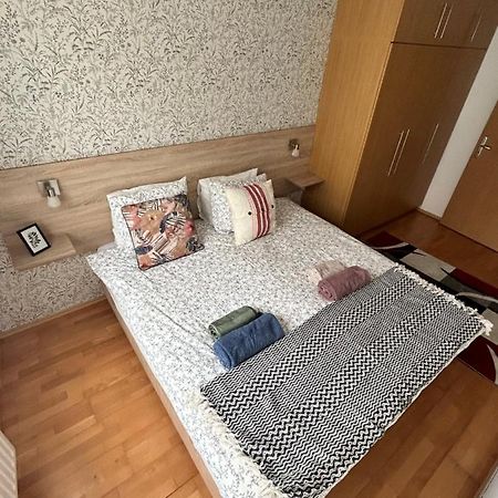 布达佩斯Danube Dwelling Akacfa 26 - Private Indoor Garage公寓 外观 照片